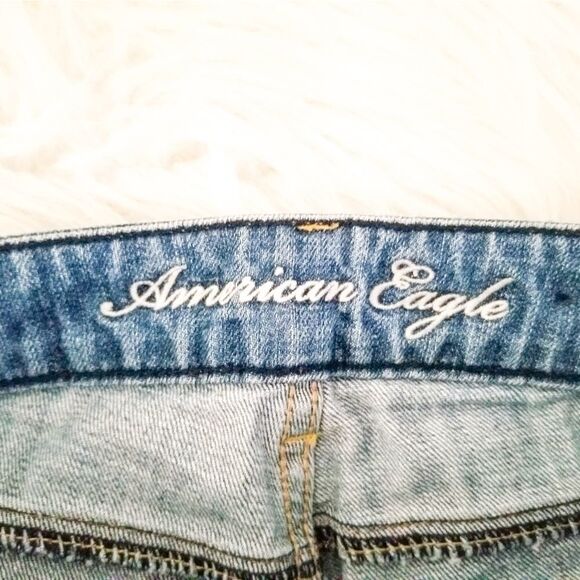 American Eagle straight jeans distressing - Picture 5 of 7